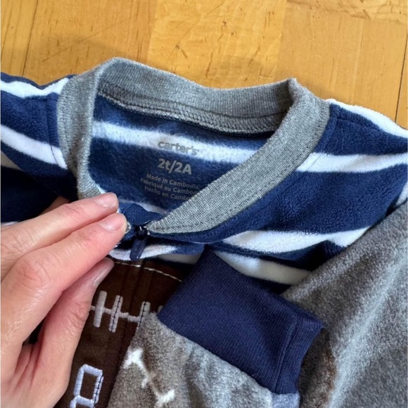 Baby fleece Onesies PJ bundles lots of 7 pieces size 2T - Picture 3 of 5